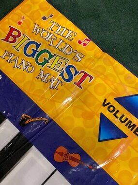The World’s Biggest Piano Mat